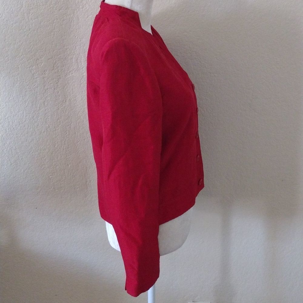 Elegant Red Women's Blazer - Picture 2 of 13